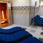 Otel Ce Plaza 4*