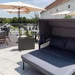 Otel Ce Plaza
