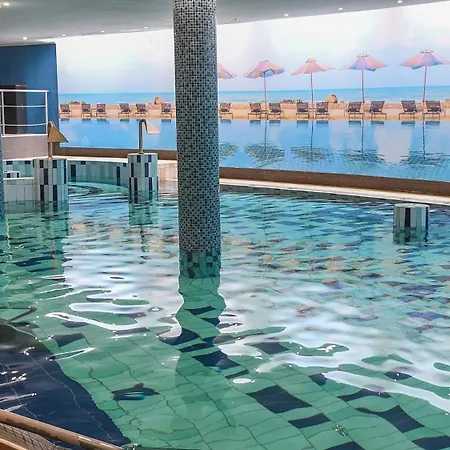 Hotel Ce Plaza 4*