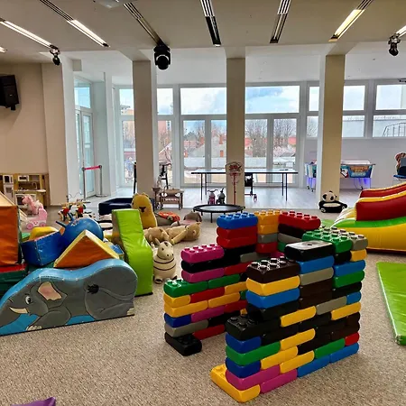 Ξενοδοχείο Ce Plaza 4*