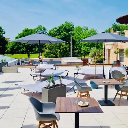Ξενοδοχείο Ce Plaza