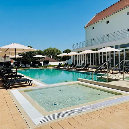 Otel Ce Plaza Siofok