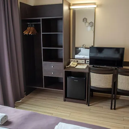 Ce Plaza 4* Siofok