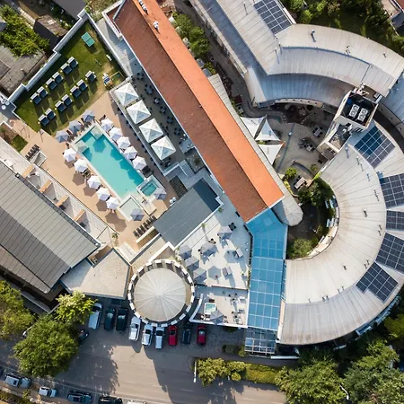 Ce Plaza Hotel Siófok