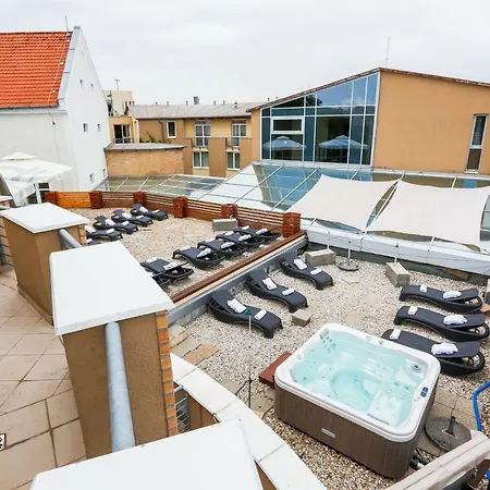 Ce Plaza Hotel Siofok