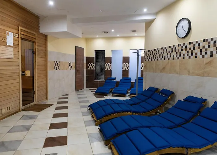 تسي ايه بلازا 4*