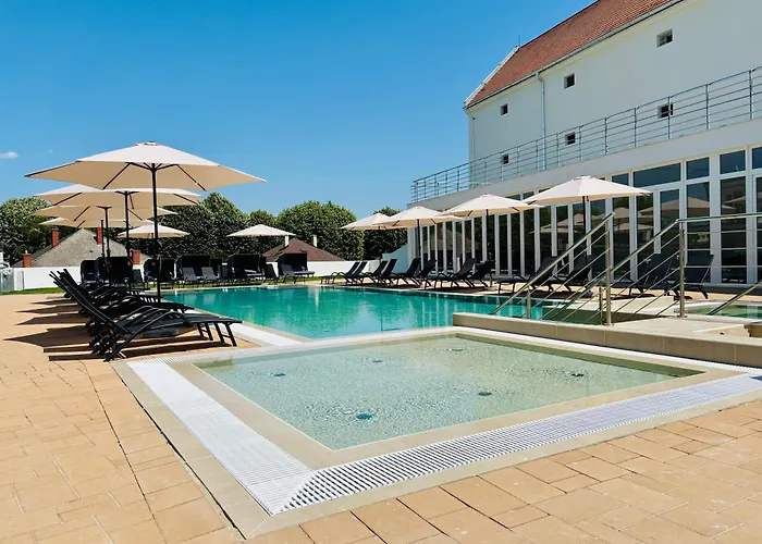 Ce Plaza שיופוק