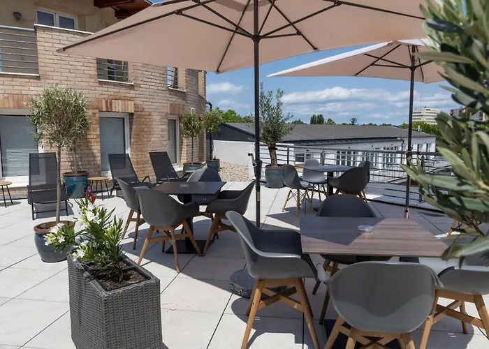 تسي ايه بلازا